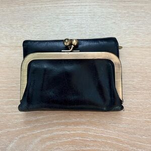 Vintage HOBO The Original Robin Leather Wallet Black Kisslock Frame Red Interior